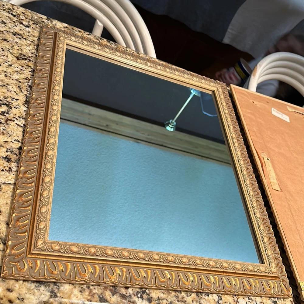 2 mirrors